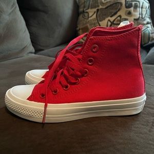 New/never worn Converse II - Salsa Red